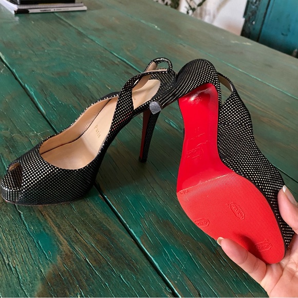 Christian Louboutin 👠 Peeptoe heels - Picture 9 of 9